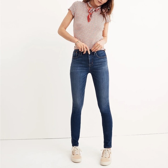 Madewell 10" High-Rise Skinny Jeans in Danny Wash TENCEL Denim Edition - Picture 2 of 15